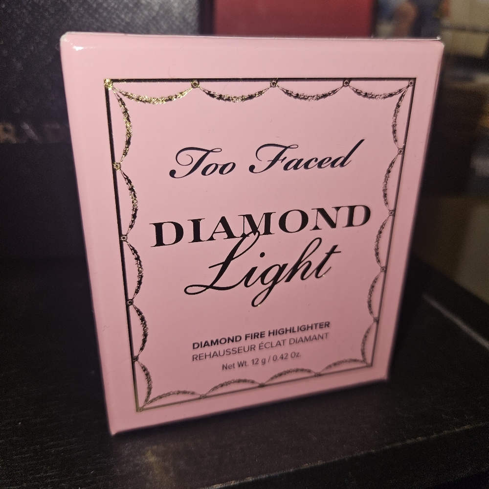 💫NEW Too Faced | Diamond Light Highlighter - Fancy Pink Diamond